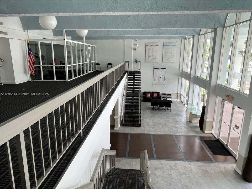 En Venta: $169,000 (2 camas, 2 baños, 1036 Pies cuadrados)