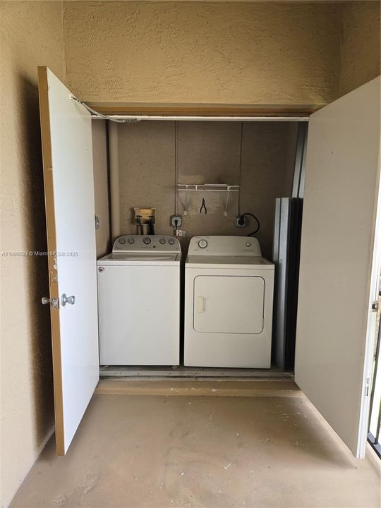 最近租的: $2,000 (1 贝兹, 1 浴室, 690 平方英尺)