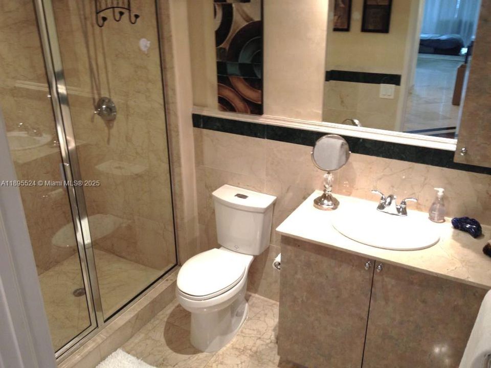 待售: $940,000 (3 贝兹, 2 浴室, 1449 平方英尺)