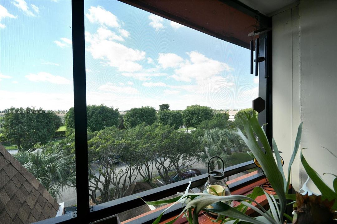 Vendido Recientemente: $155,000 (1 camas, 1 baños, 795 Pies cuadrados)