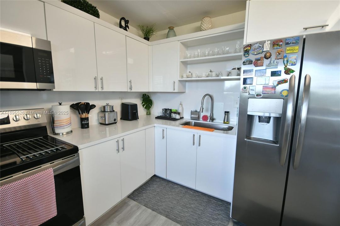 Vendido Recientemente: $155,000 (1 camas, 1 baños, 795 Pies cuadrados)