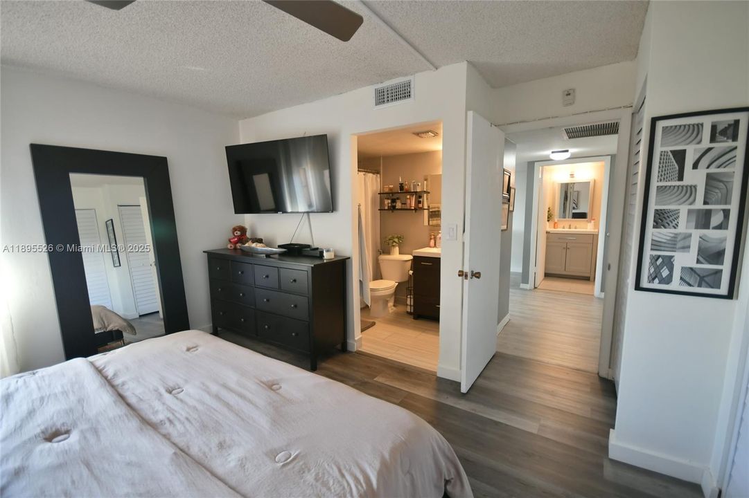 Vendido Recientemente: $155,000 (1 camas, 1 baños, 795 Pies cuadrados)