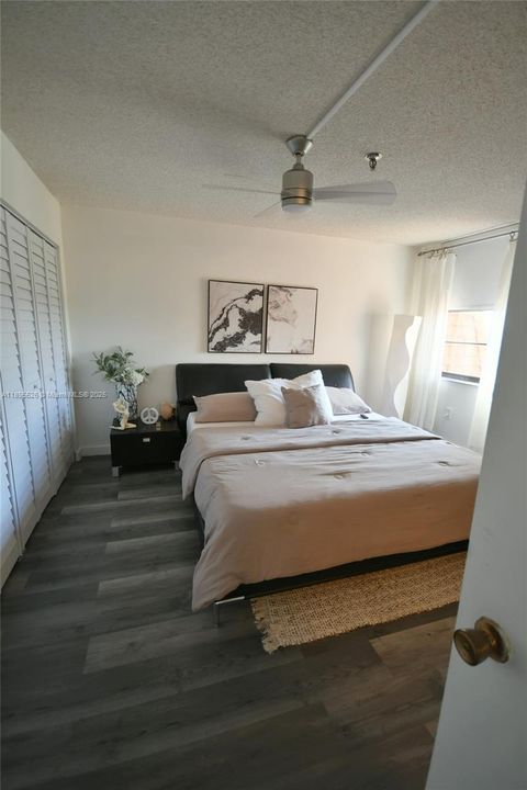 Vendido Recientemente: $155,000 (1 camas, 1 baños, 795 Pies cuadrados)