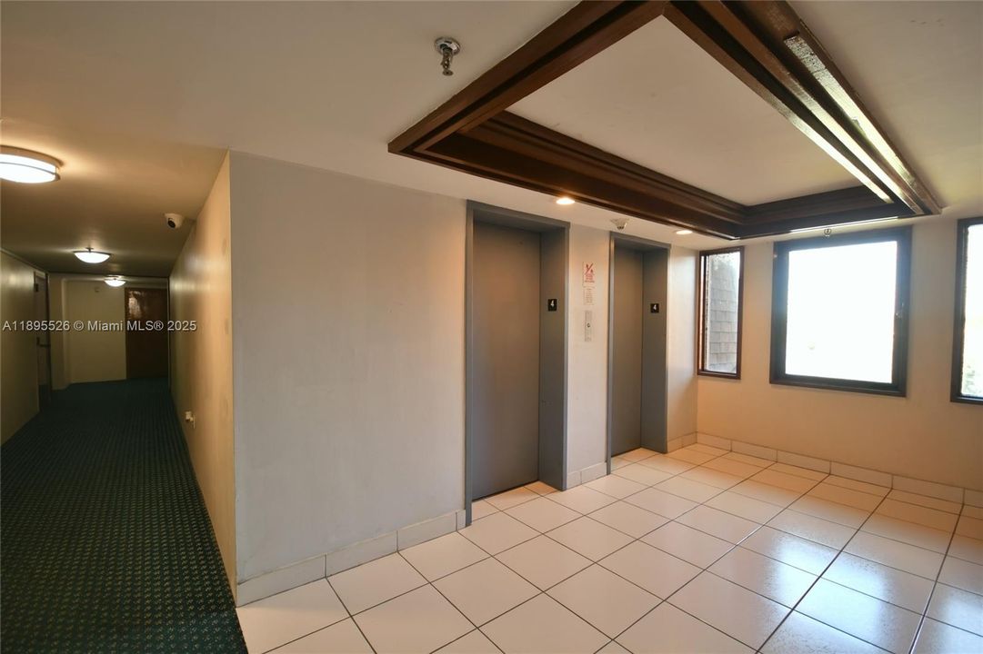 Vendido Recientemente: $155,000 (1 camas, 1 baños, 795 Pies cuadrados)