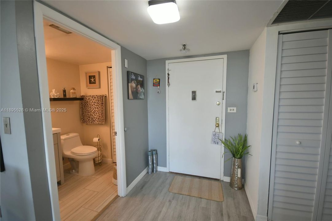 Vendido Recientemente: $155,000 (1 camas, 1 baños, 795 Pies cuadrados)