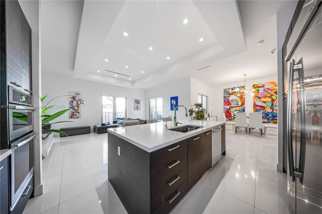 For Sale: $1,575,000 (4 beds, 4 baths, 3448 Square Feet)