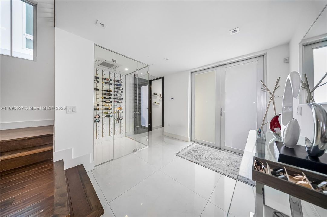 For Sale: $1,575,000 (4 beds, 4 baths, 3448 Square Feet)