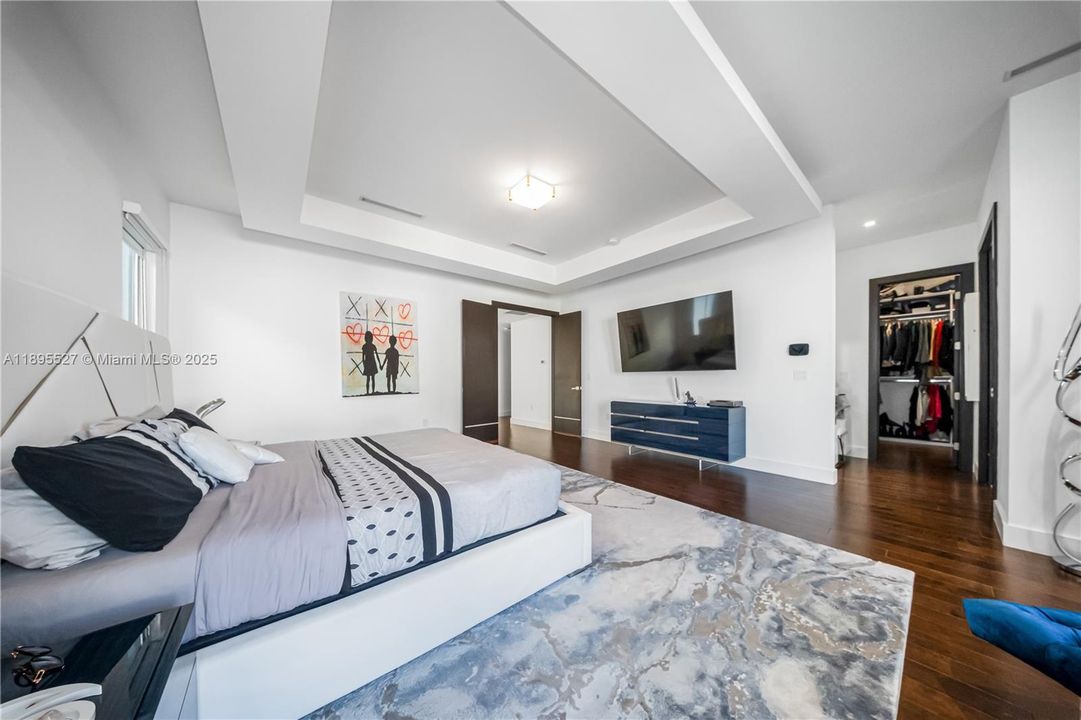 For Sale: $1,575,000 (4 beds, 4 baths, 3448 Square Feet)