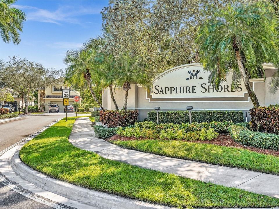 На продажу: $669,000 (3 спален, 2 ванн, 1615 Квадратных фут)