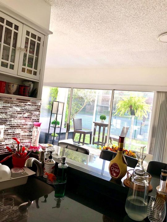 Recently Rented: $2,000 (1 beds, 1 baths, 862 Square Feet)