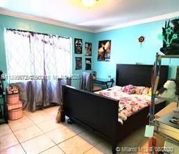 For Sale: $238,900 (2 beds, 1 baths, 787 Square Feet)
