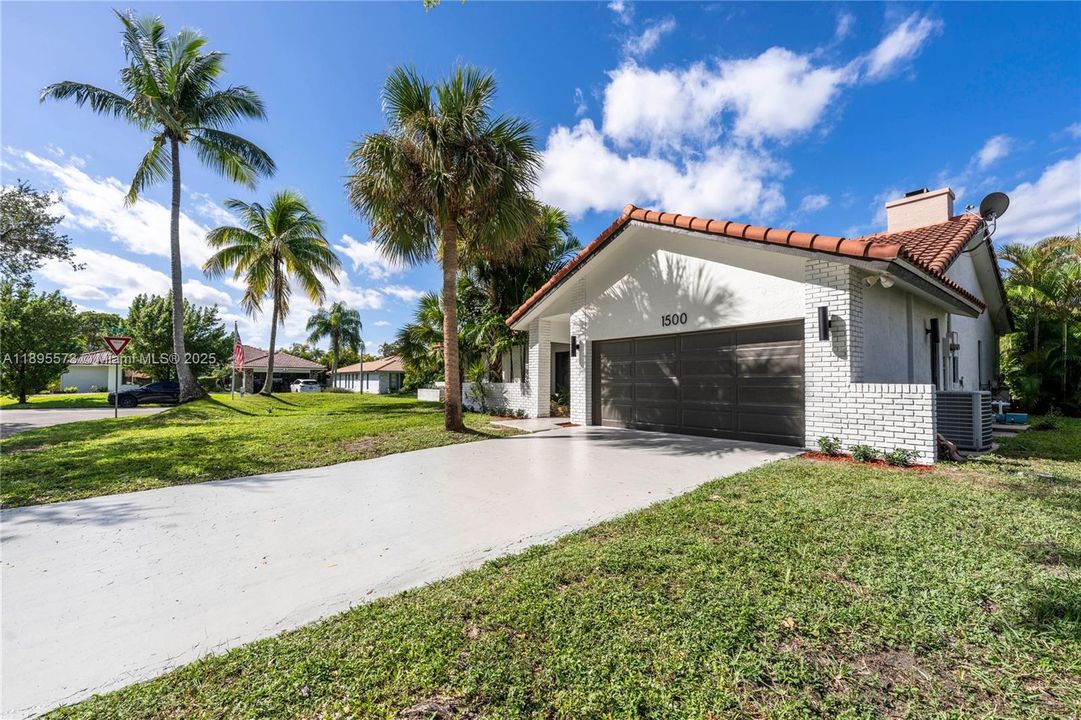 For Sale: $855,900 (4 beds, 2 baths, 0 Square Feet)