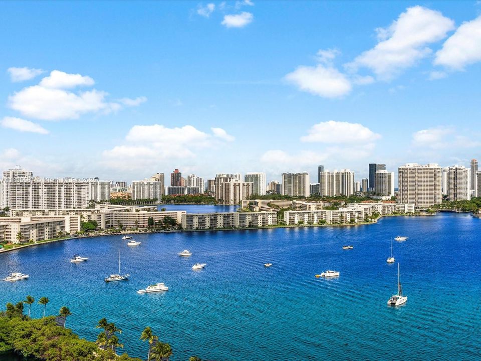 待售: $1,295,000 (2 贝兹, 3 浴室, 1808 平方英尺)