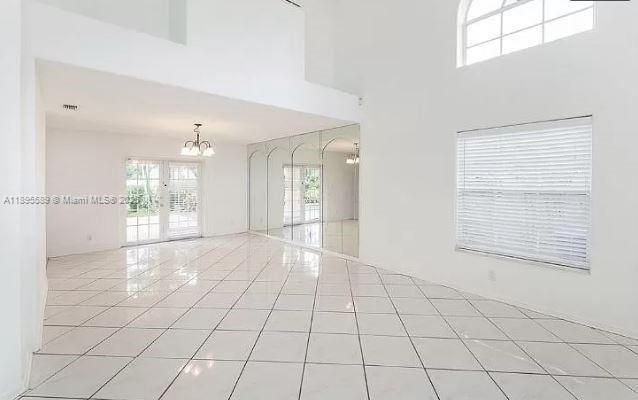 На продажу: $799,000 (5 спален, 4 ванн, 0 Квадратных фут)