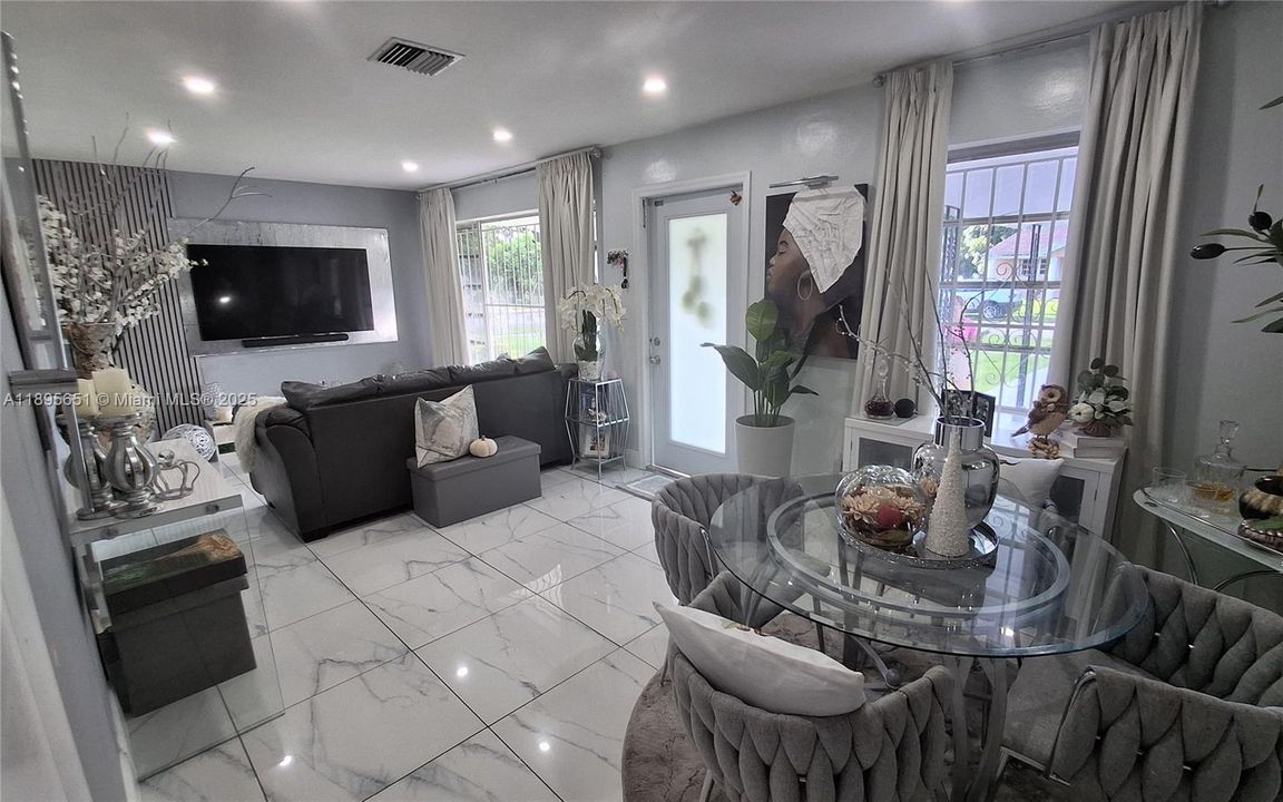 For Sale: $647,777 (4 beds, 3 baths, 1732 Square Feet)