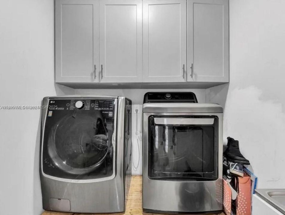 For Rent: $5,500 (4 beds, 4 baths, 3114 Square Feet)