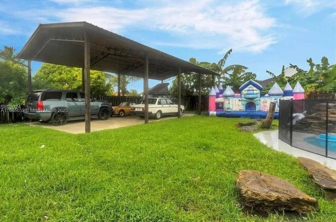 For Rent: $5,500 (4 beds, 4 baths, 3114 Square Feet)