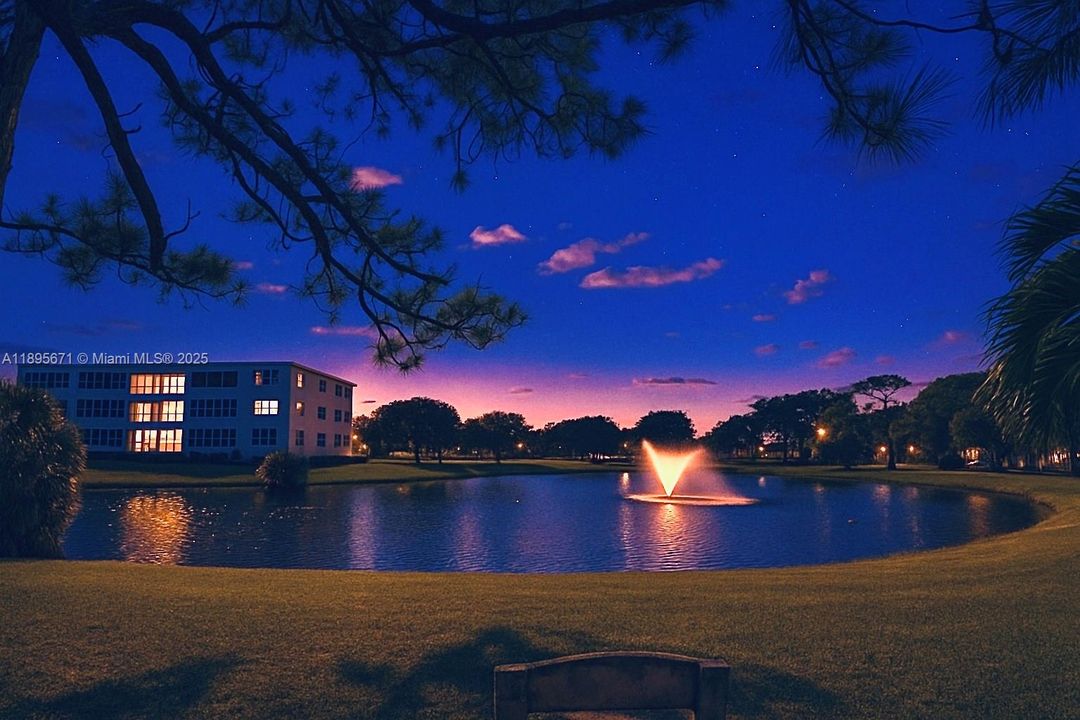 For Sale: $250,000 (2 beds, 2 baths, 1000 Square Feet)