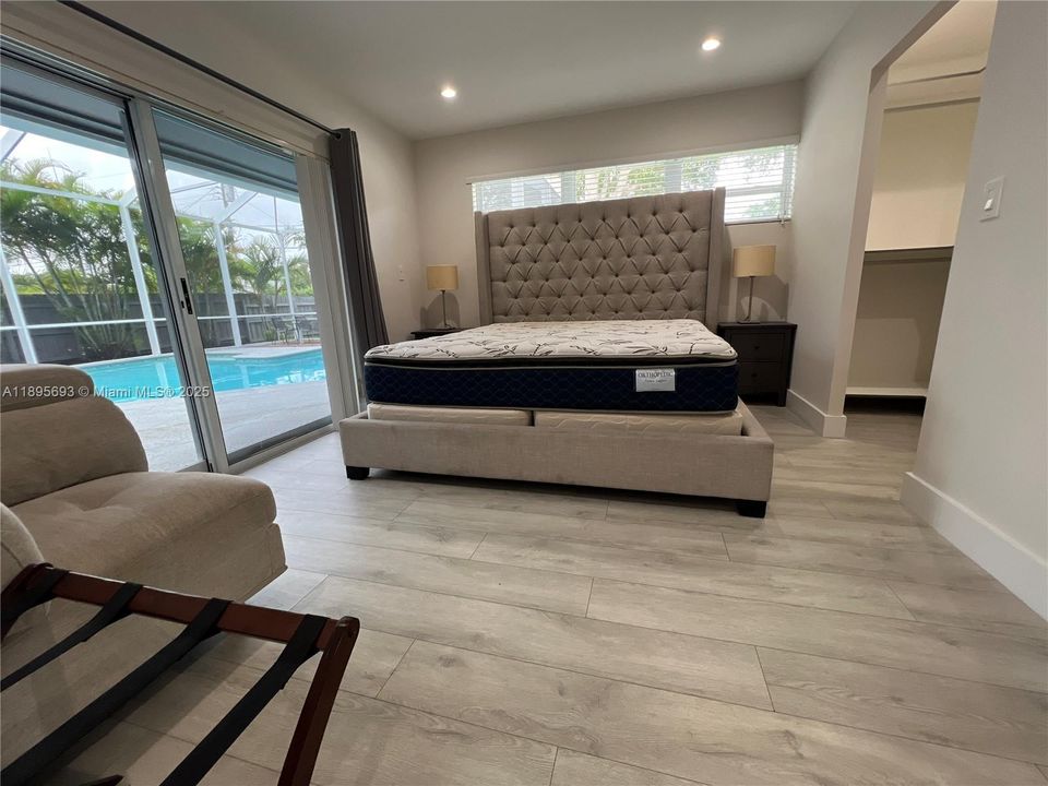 En Renta: $5,800 (4 camas, 2 baños, 1862 Pies cuadrados)