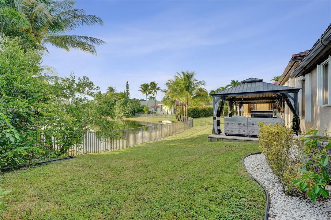 En Venta: $1,389,000 (7 camas, 5 baños, 3796 Pies cuadrados)