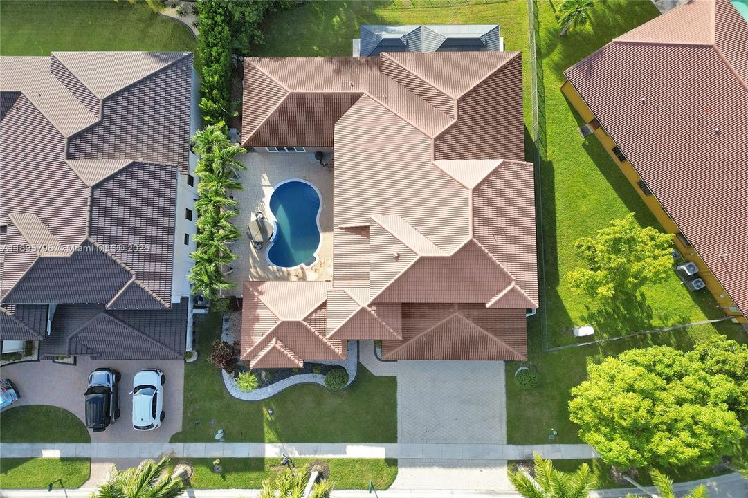 En Venta: $1,389,000 (7 camas, 5 baños, 3796 Pies cuadrados)