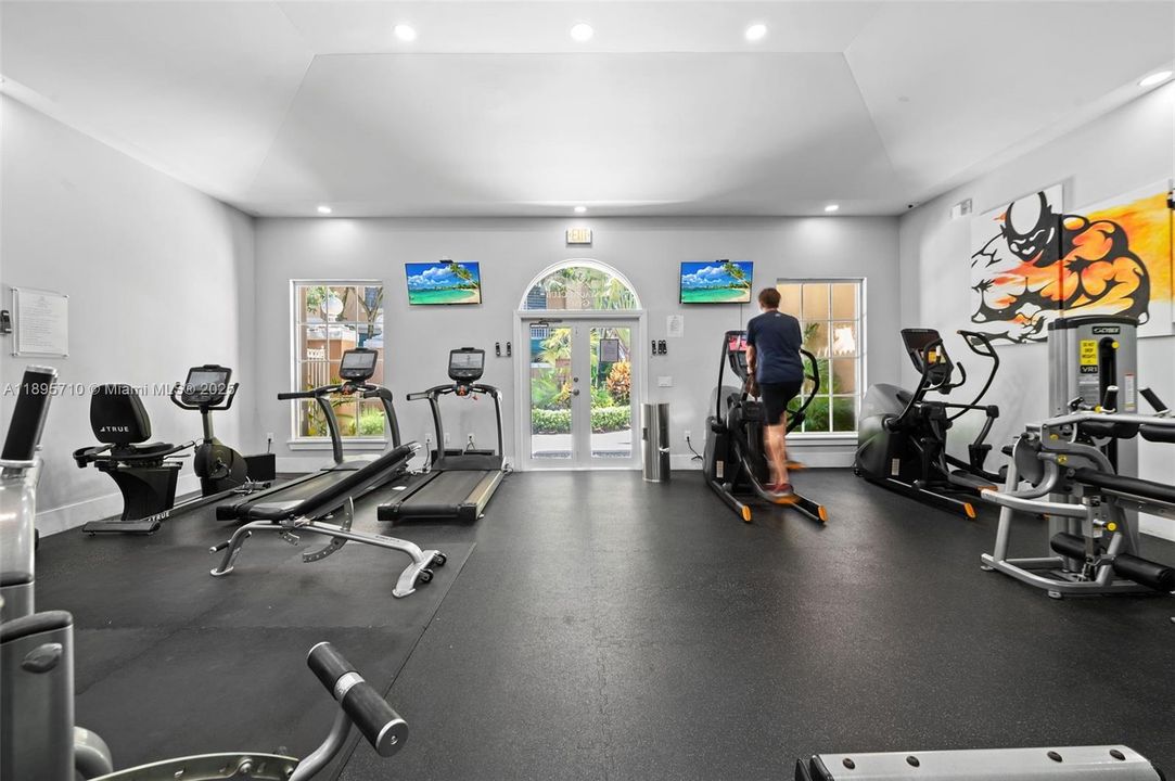 Recently Sold: $429,900 (2 beds, 2 baths, 1100 Square Feet)