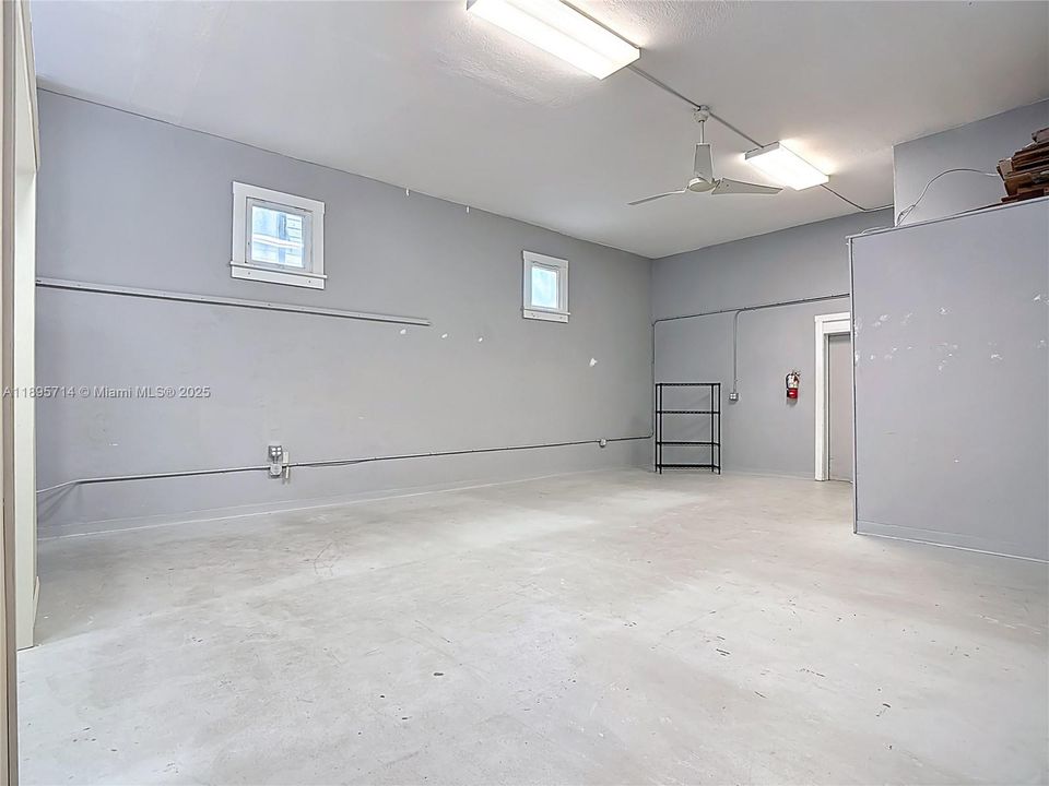 待售: $950,000 (0 贝兹, 0 浴室, 0 平方英尺)