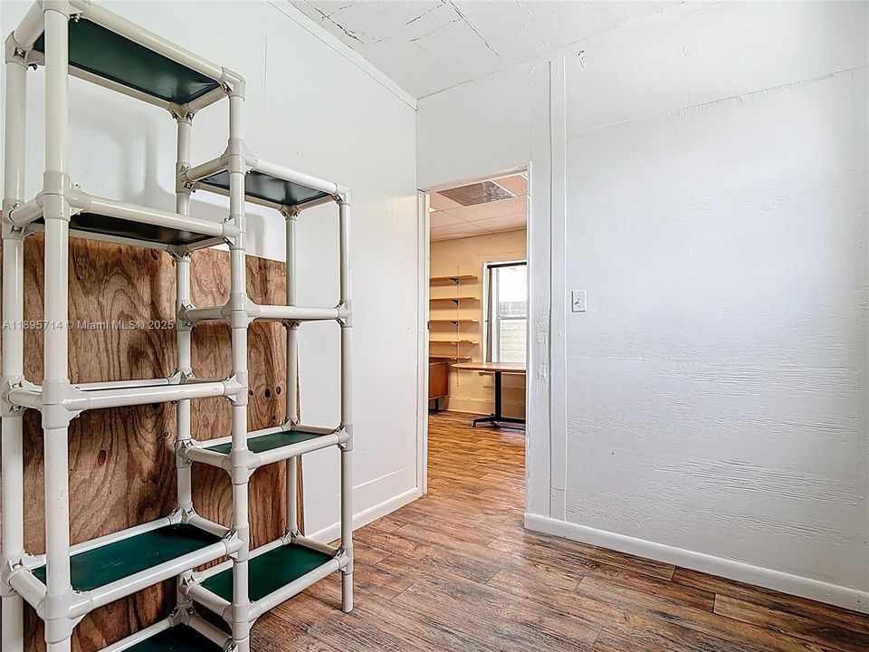 待售: $950,000 (0 贝兹, 0 浴室, 0 平方英尺)