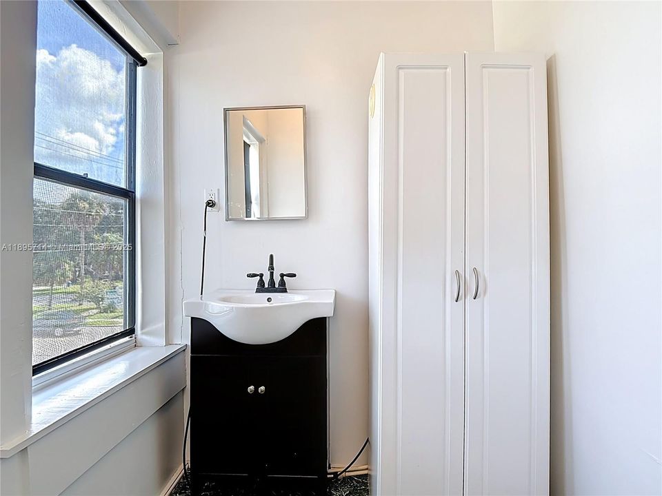 待售: $950,000 (0 贝兹, 0 浴室, 0 平方英尺)