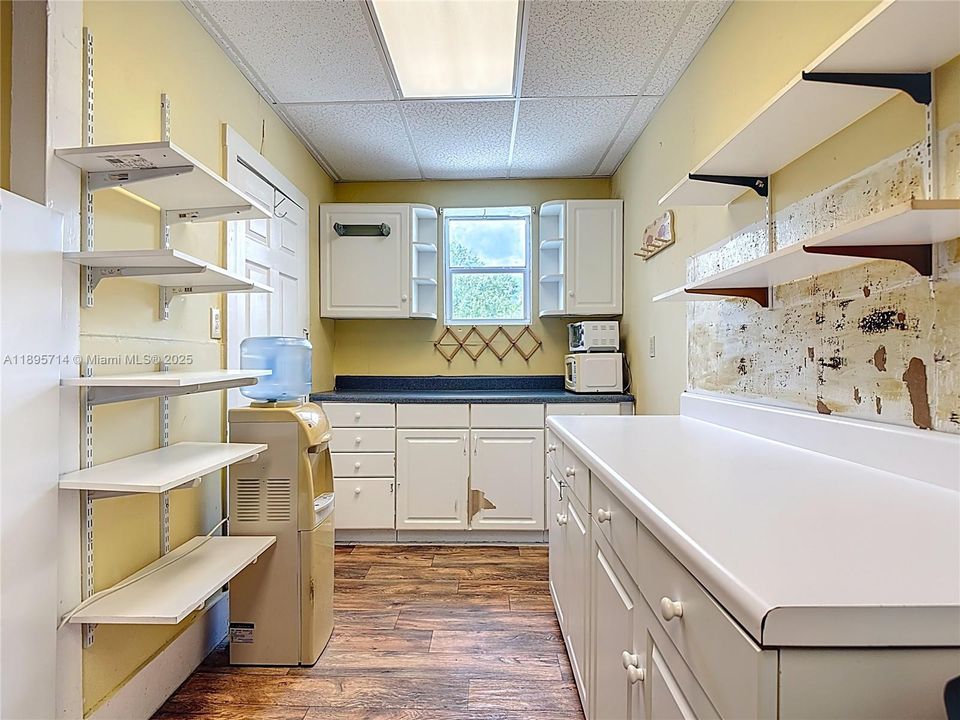 待售: $950,000 (0 贝兹, 0 浴室, 0 平方英尺)