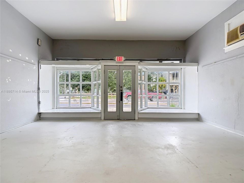 待售: $950,000 (0 贝兹, 0 浴室, 0 平方英尺)