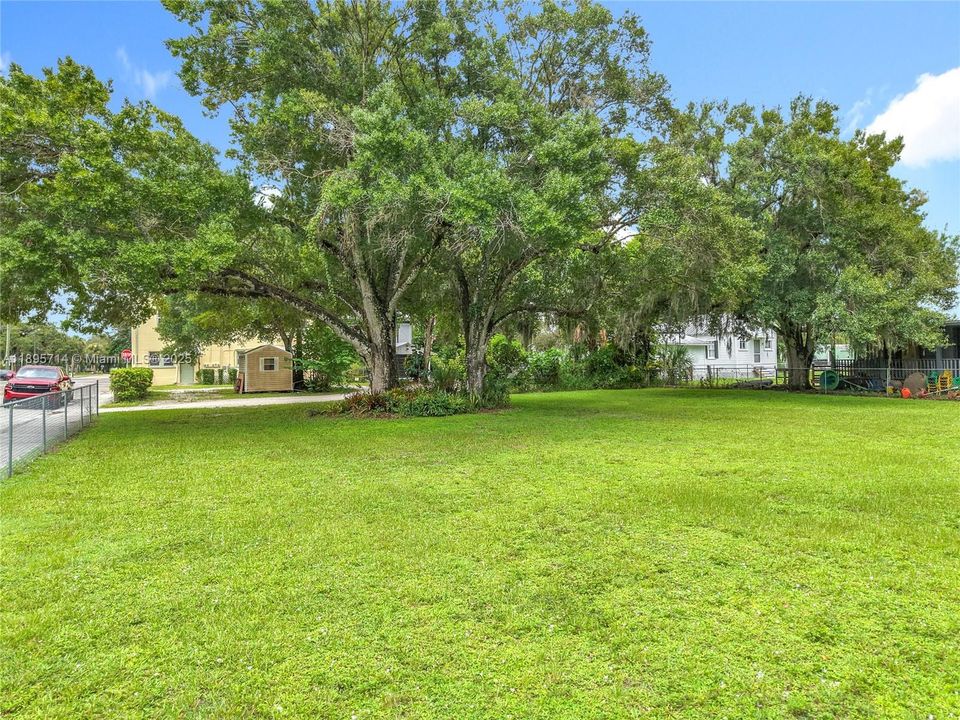 待售: $950,000 (0 贝兹, 0 浴室, 0 平方英尺)