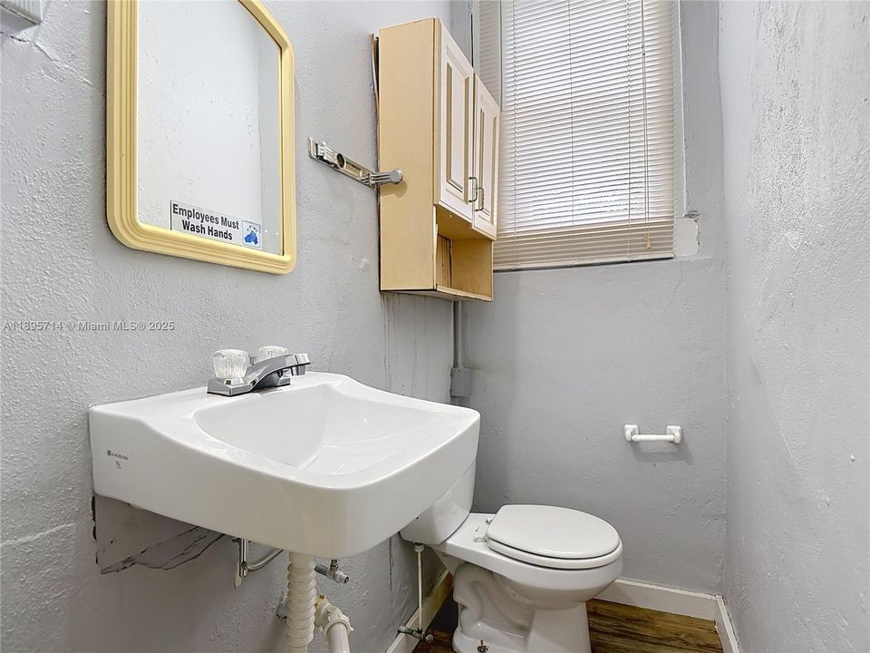 待售: $950,000 (0 贝兹, 0 浴室, 0 平方英尺)