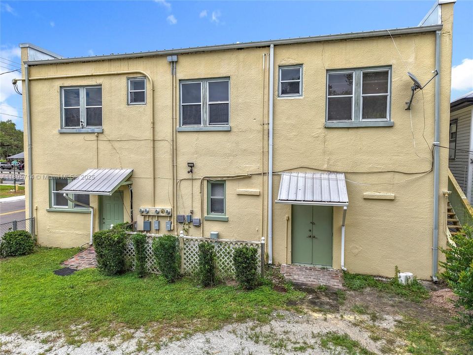 待售: $950,000 (0 贝兹, 0 浴室, 0 平方英尺)