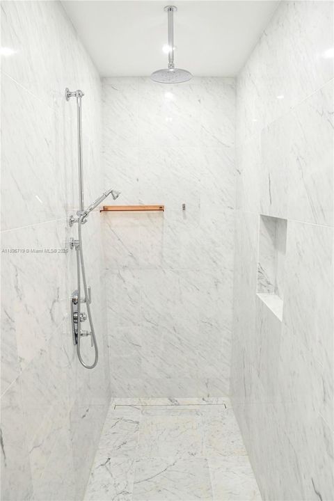 For Rent: $23,000 (2 beds, 2 baths, 1447 Square Feet)