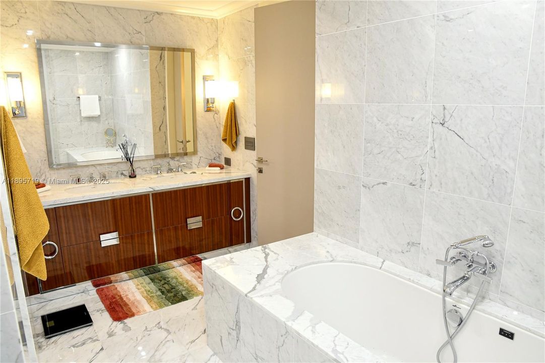 For Rent: $23,000 (2 beds, 2 baths, 1447 Square Feet)