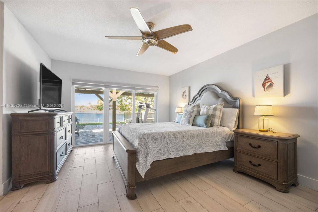 Activo con contrato: $750,000 (4 camas, 2 baños, 2040 Pies cuadrados)