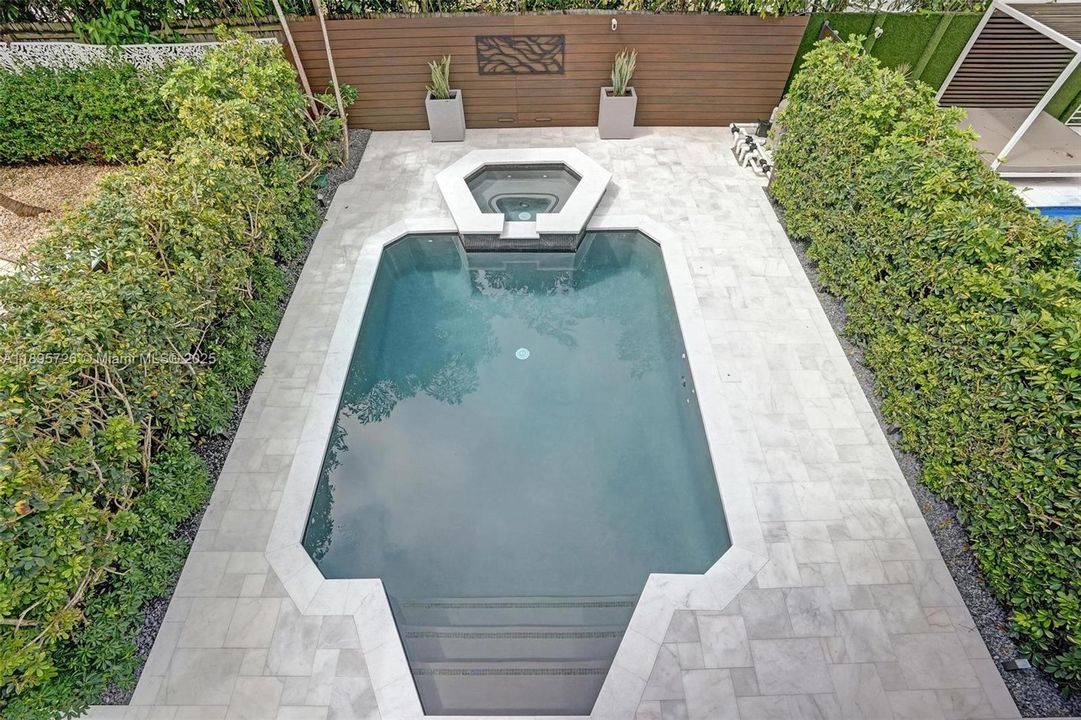 2nd Floor Master Bedroom