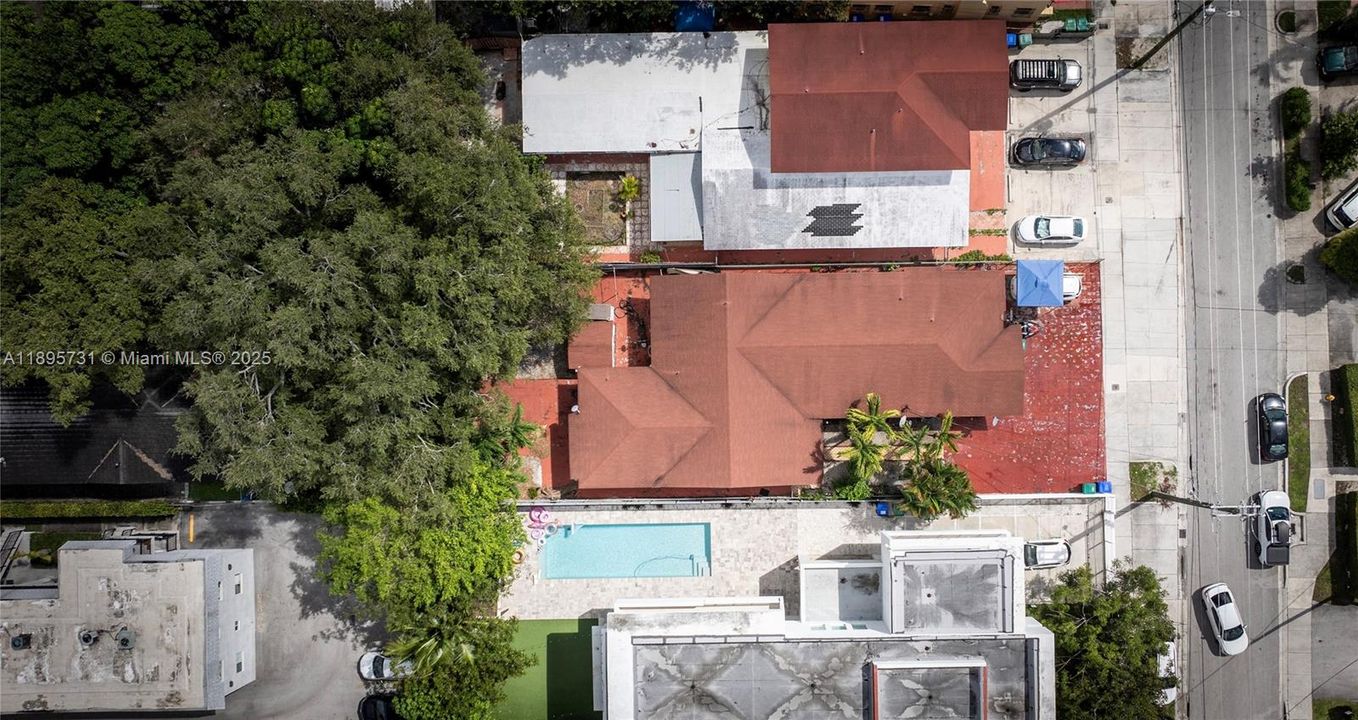 Recently Sold: $875,000 (0 beds, 0 baths, 2652 Square Feet)