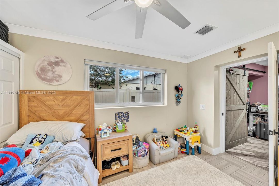 最近售出: $539,999 (3 贝兹, 3 浴室, 1509 平方英尺)