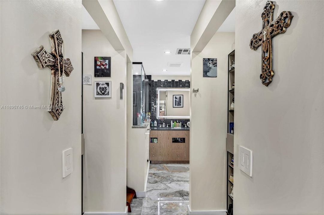 最近售出: $539,999 (3 贝兹, 3 浴室, 1509 平方英尺)