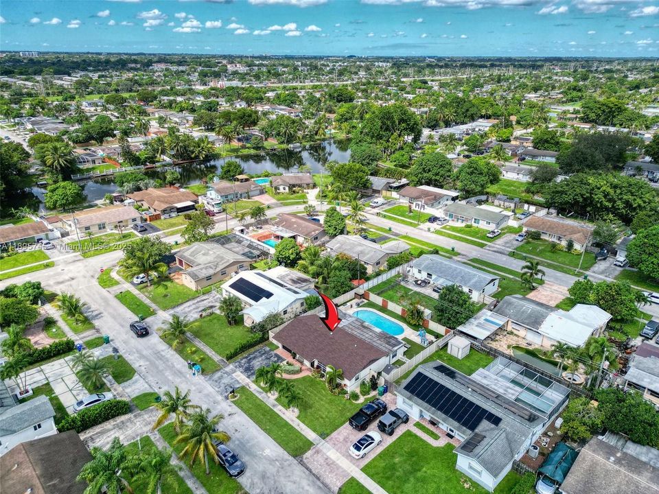 最近售出: $539,999 (3 贝兹, 3 浴室, 1509 平方英尺)