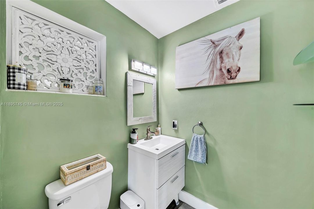 最近售出: $539,999 (3 贝兹, 3 浴室, 1509 平方英尺)