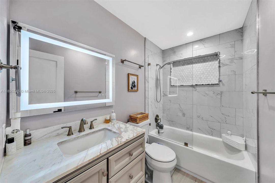 最近售出: $539,999 (3 贝兹, 3 浴室, 1509 平方英尺)