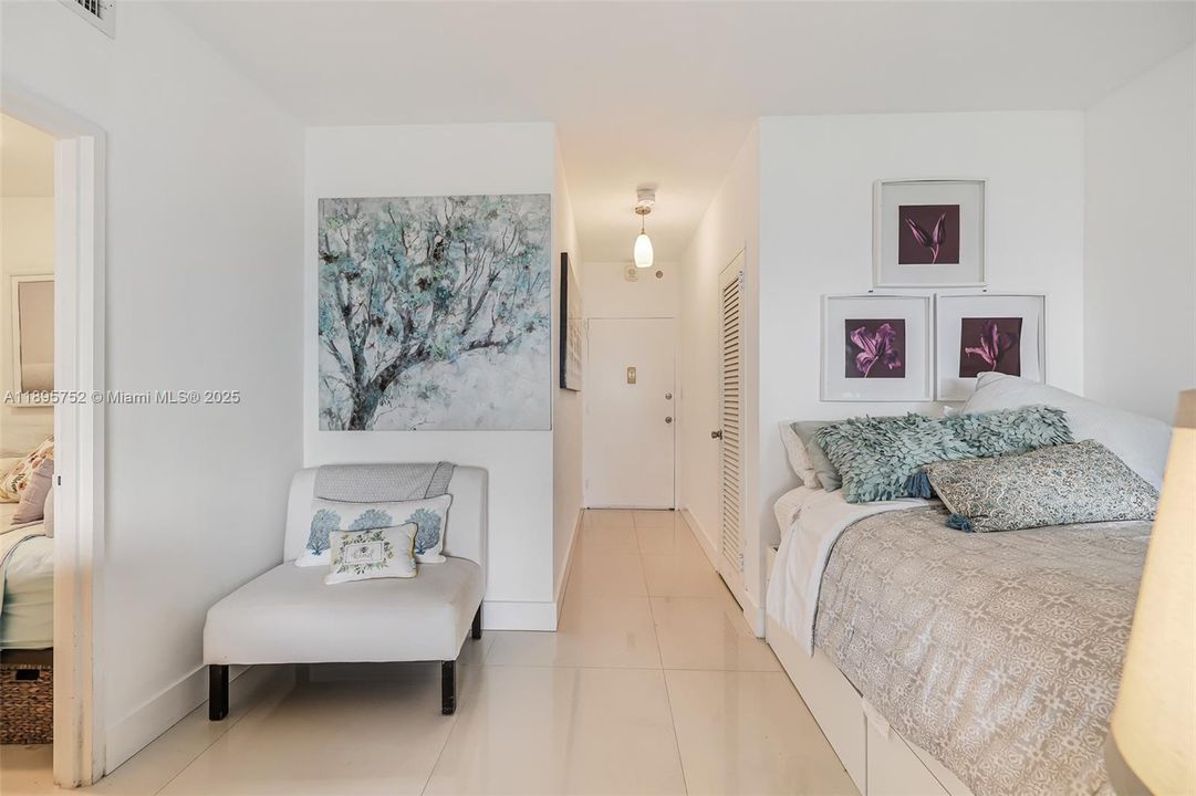 На продажу: $379,000 (0 спален, 1 ванн, 544 Квадратных фут)