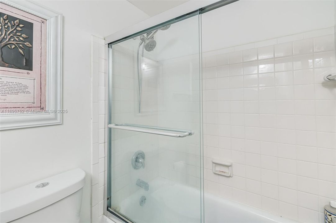 На продажу: $379,000 (0 спален, 1 ванн, 544 Квадратных фут)