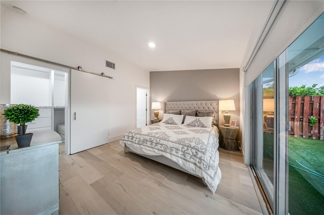 待售: $995,000 (3 贝兹, 2 浴室, 1462 平方英尺)