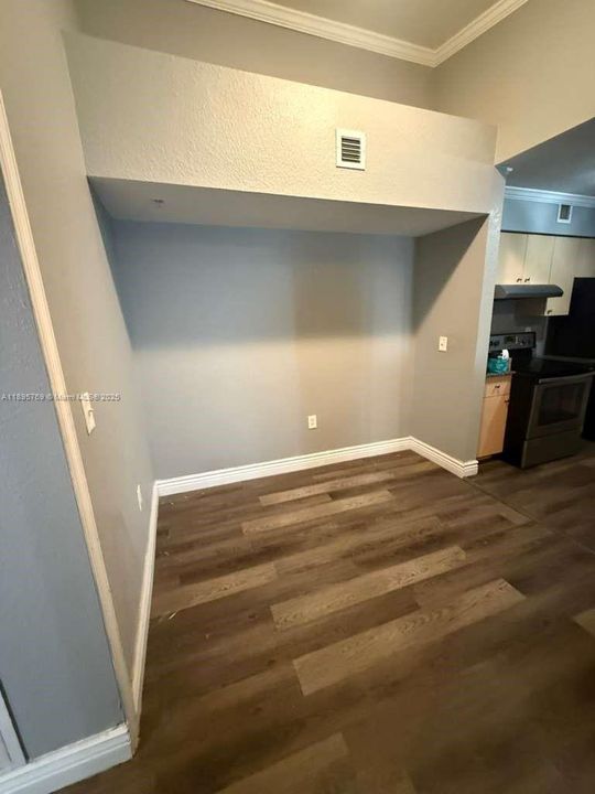 Недавно арендовано: $1,900 (1 спален, 1 ванн, 800 Квадратных фут)