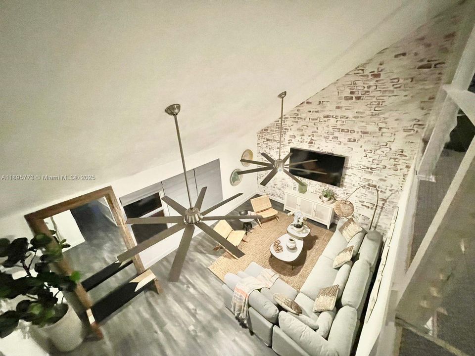 На продажу: $530,000 (3 спален, 2 ванн, 1876 Квадратных фут)