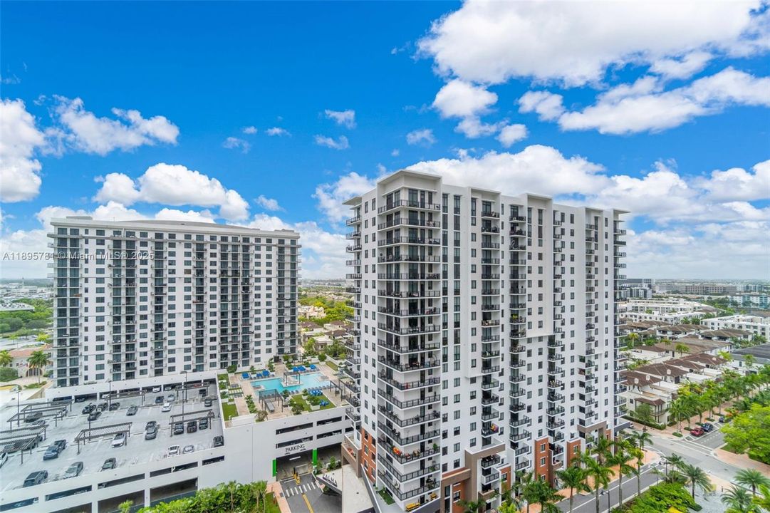 На продажу: $405,000 (1 спален, 1 ванн, 688 Квадратных фут)